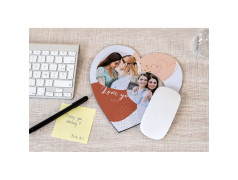 Tapis de souris en forme de coeur personnalisable